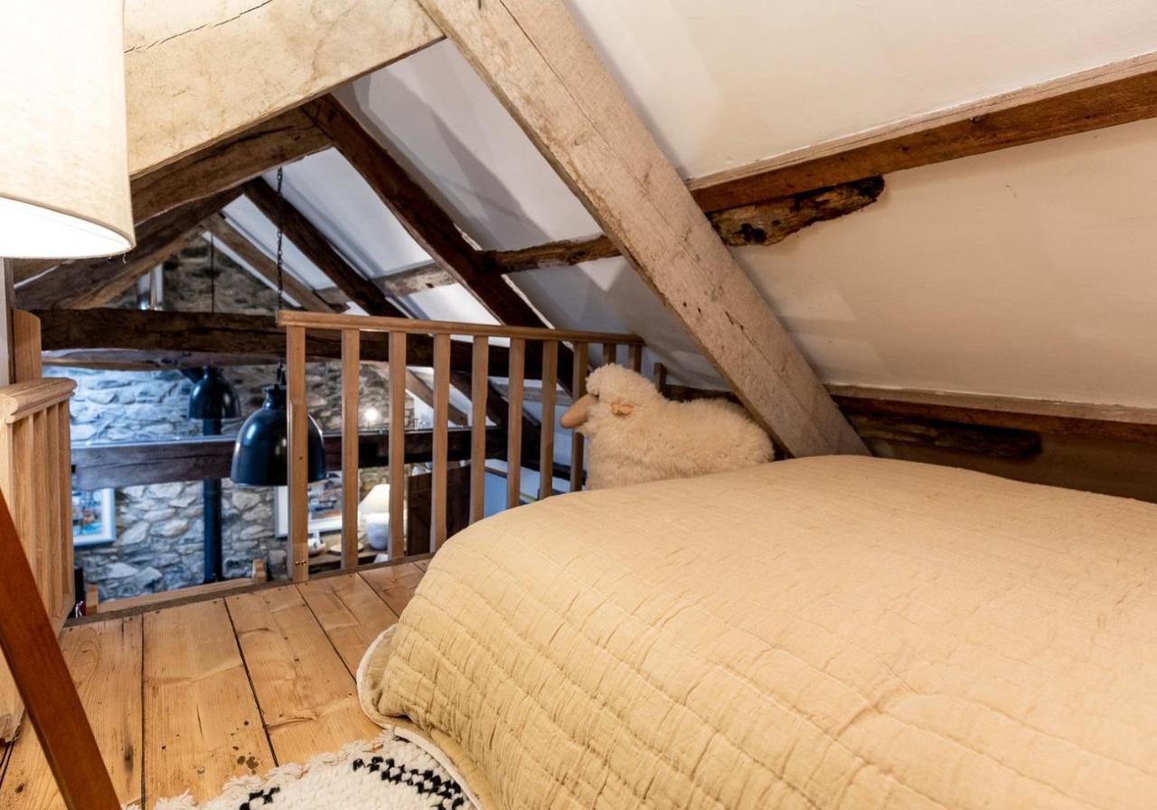Bwthyn Capten - A Charming Cottage For Up To 6 Ньюпорт Экстерьер фото